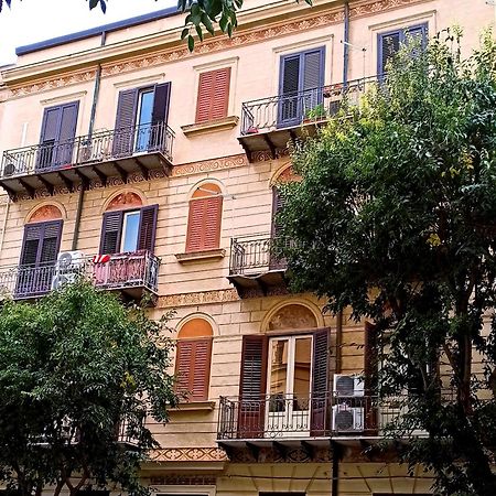 Апартаменты Liberty Casa Mazzini 34 Палермо Экстерьер фото